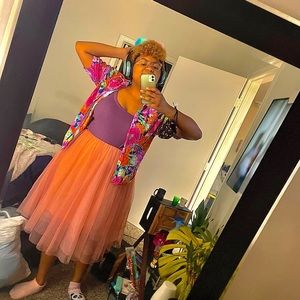 Meet your Posher, Amaya